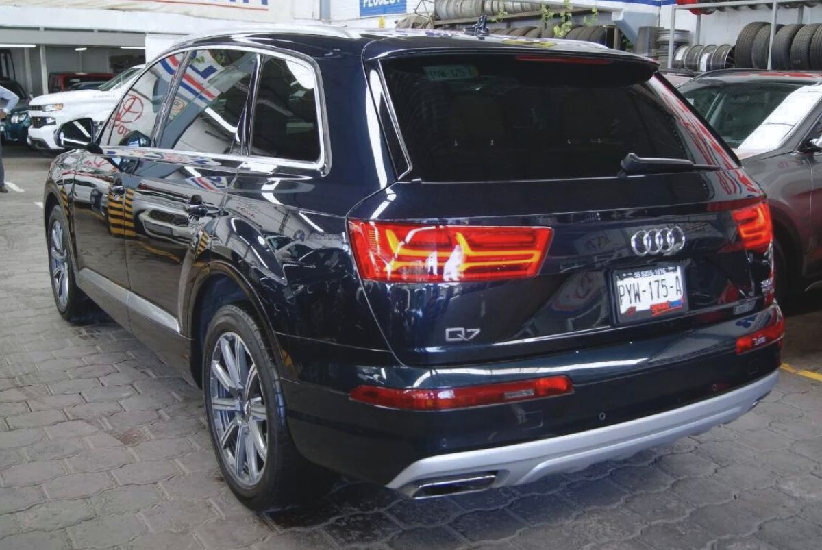 Audi Q7 3.0 Tfsi Elite 333hp 2017 At
